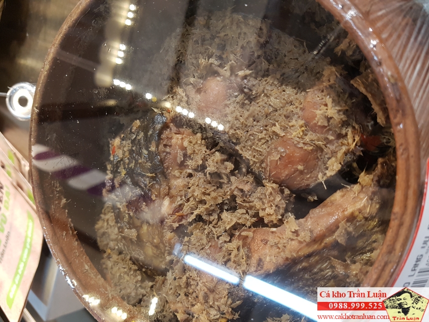 Bảo quản cá kho làng Vũ Đại